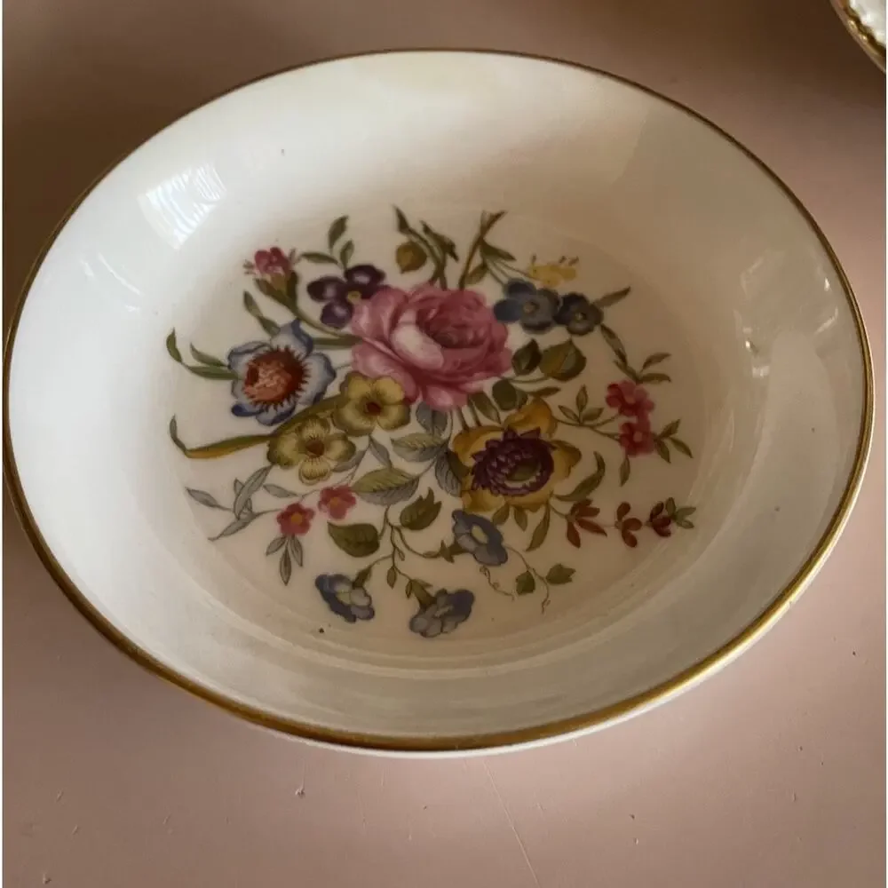 Royal Worcester Bone China Round Floral 3-3/4 